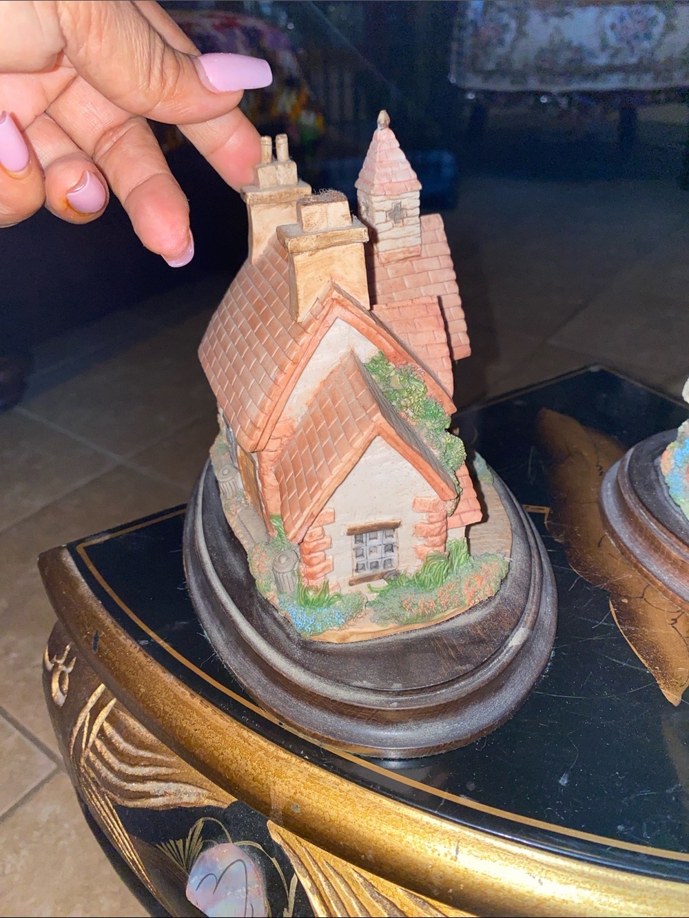 Vintage Hand-Painted Ceramic Cottage Dome Decor in Tan and Green Pair of 2 - Picture 5 of 11